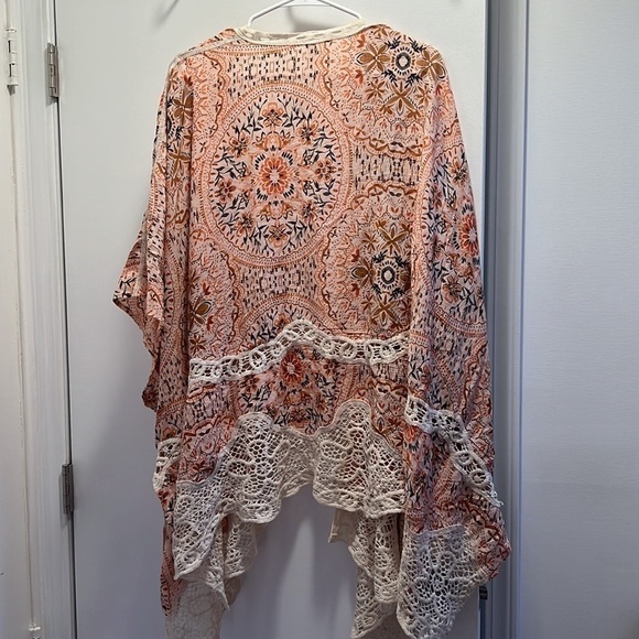 Torrid Women’s Floral Swim coverup One Size Kimono - Picture 5 of 5